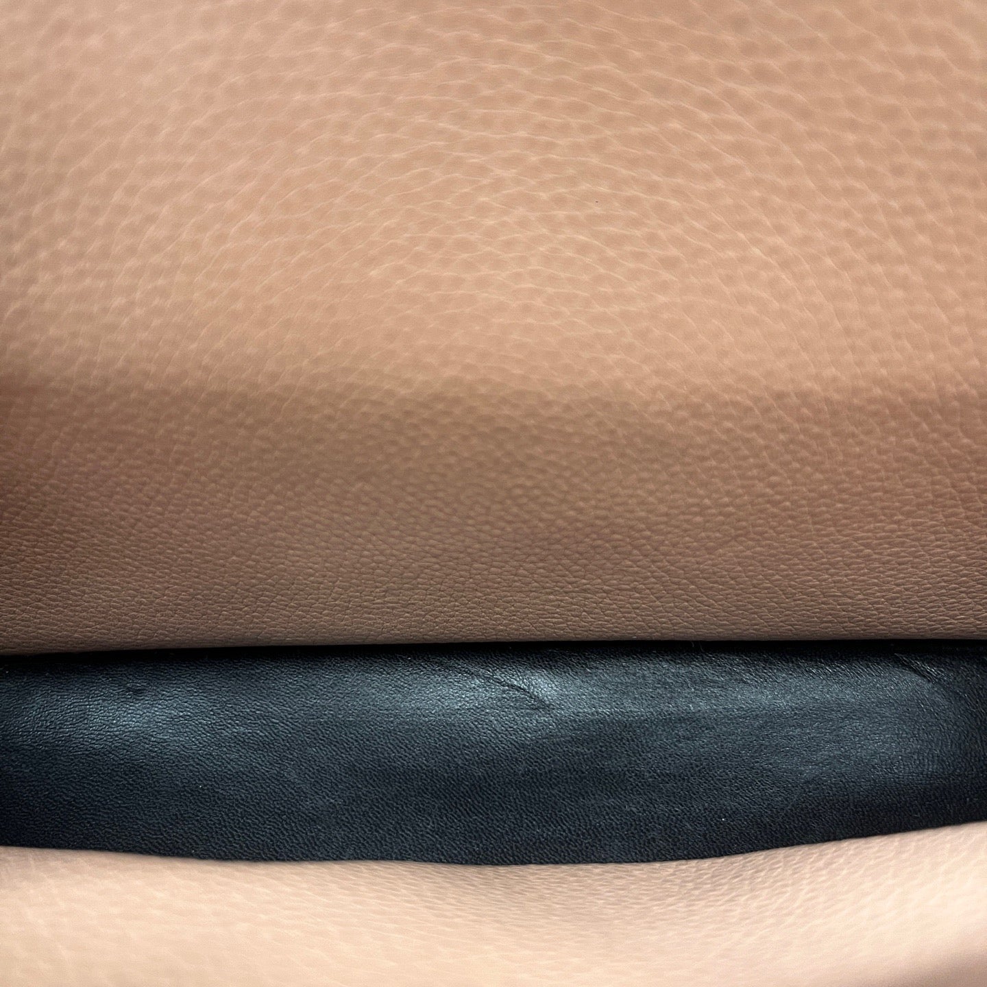 Loewe - Barcelona Bag - Pebbled leather - Pink - (small)