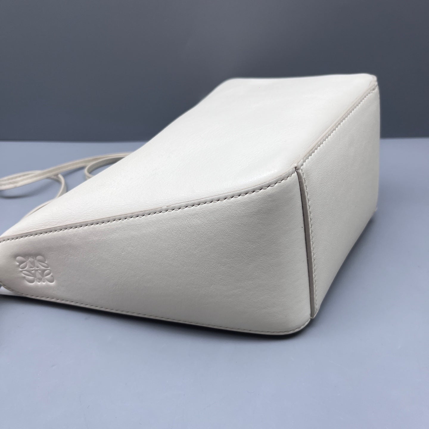 Loewe - Hammock - Leather - White - (Small)