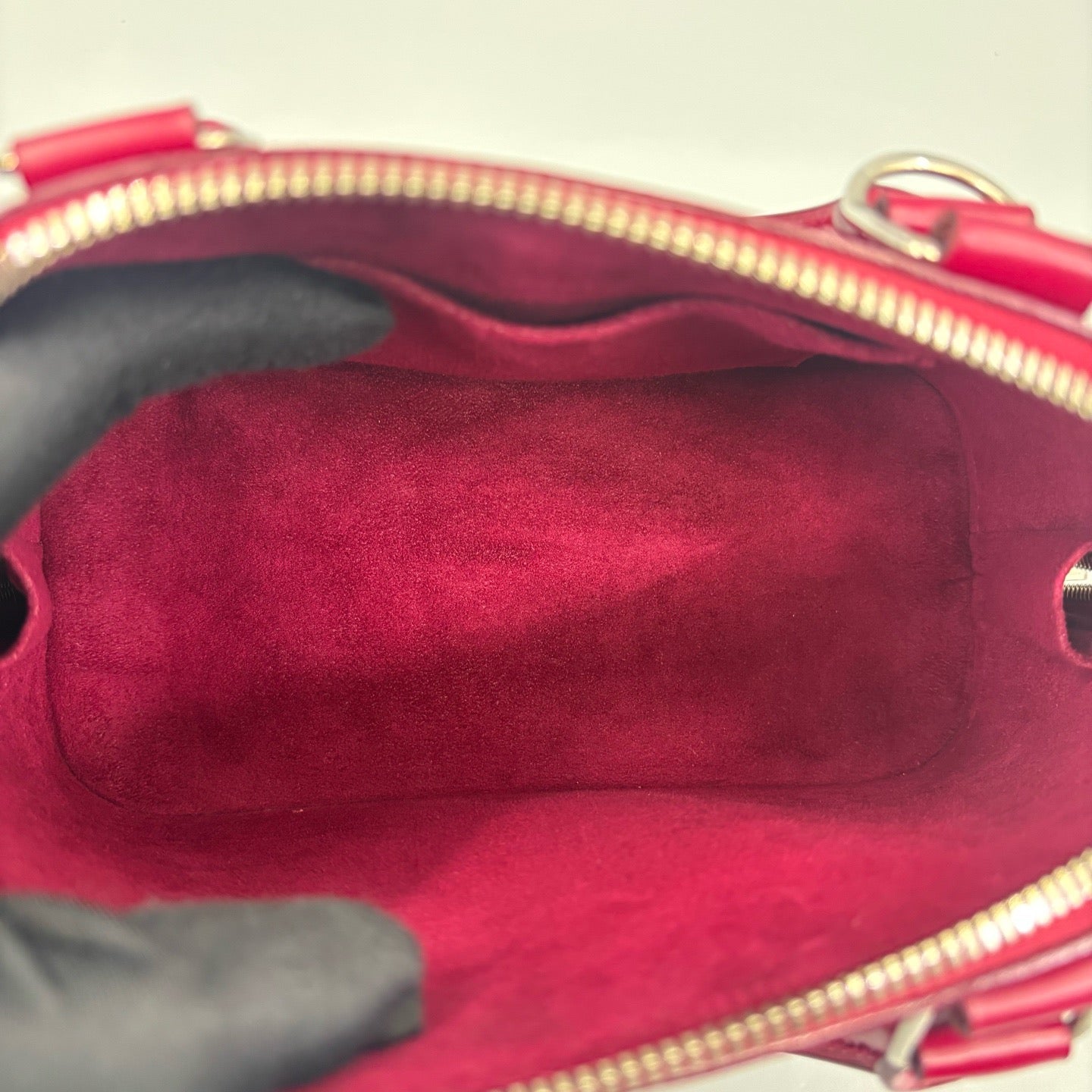 Louis Vuitton - Alma BB - Leather - Red - (BB)