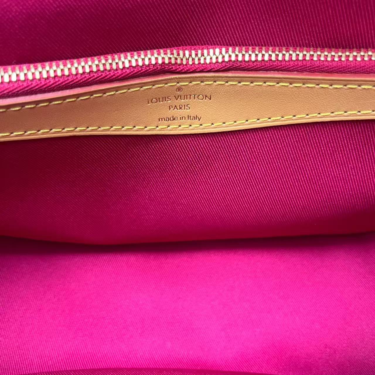 Louis Vuitton - Baguette Bag - Monogram coated canvas with natural Vachetta leather trim - Brown - (small)