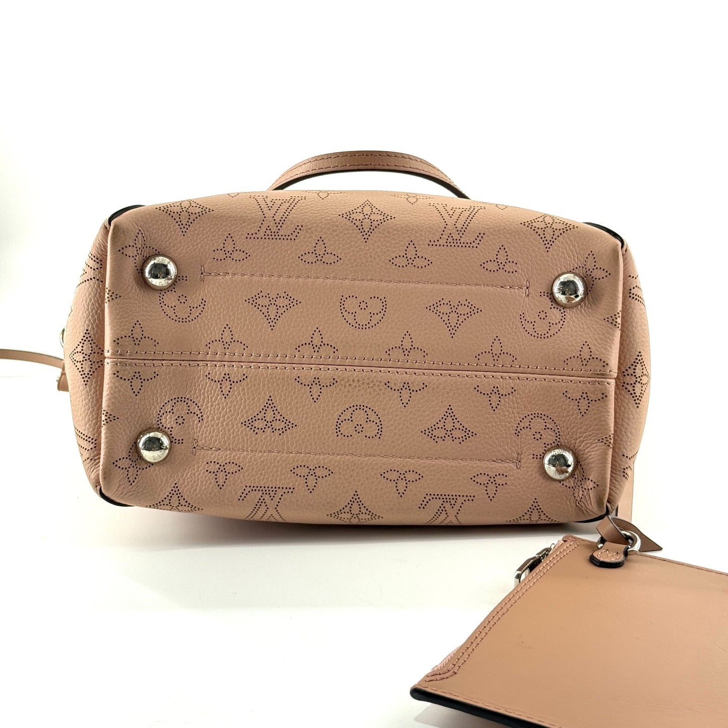 Louis Vuitton - Bella tote - Mahina perforated calfskin leather - Pink - (medium)