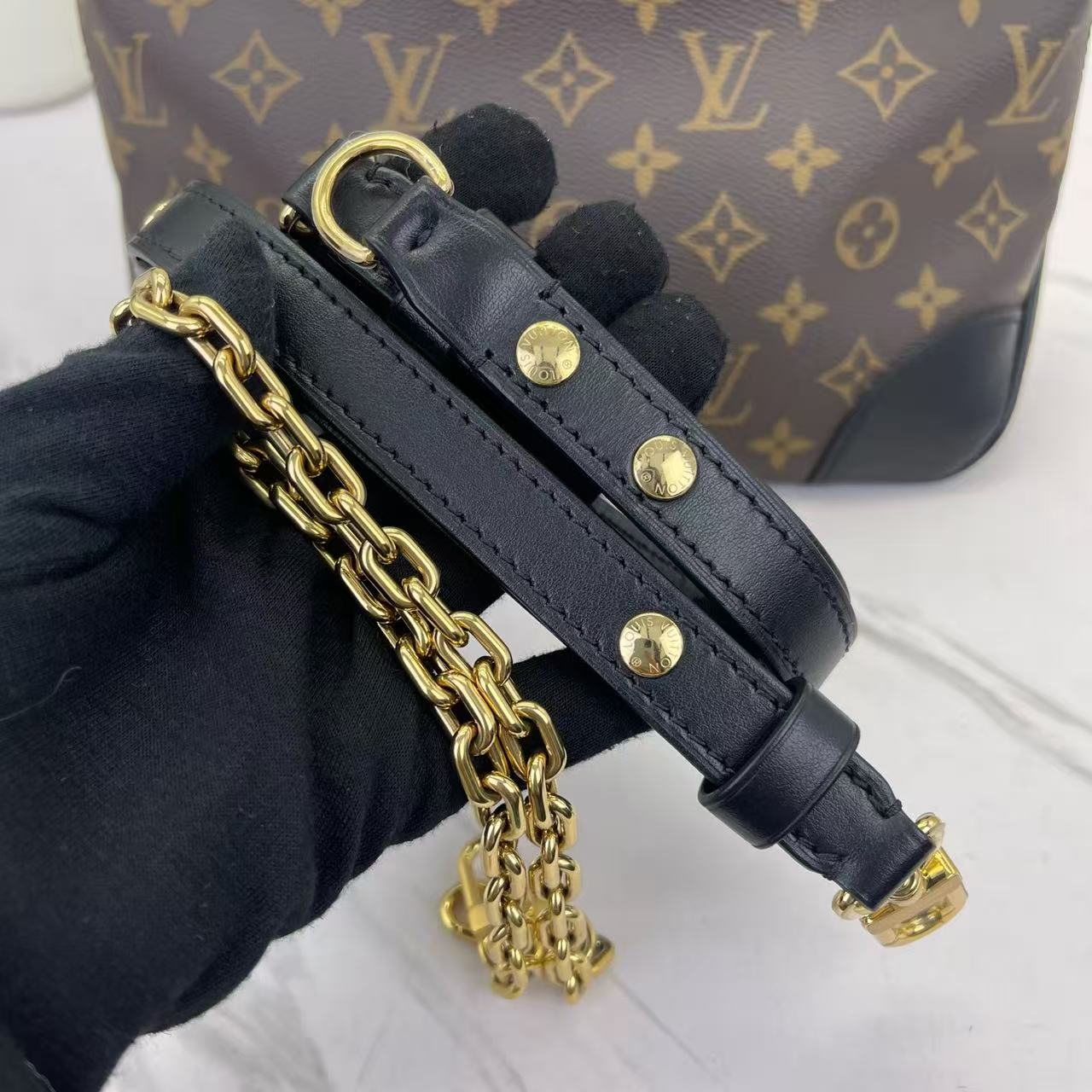 Louis Vuitton - Boulogne - Monogram coated canvas with black cowhide leather trim - Brown - (medium)