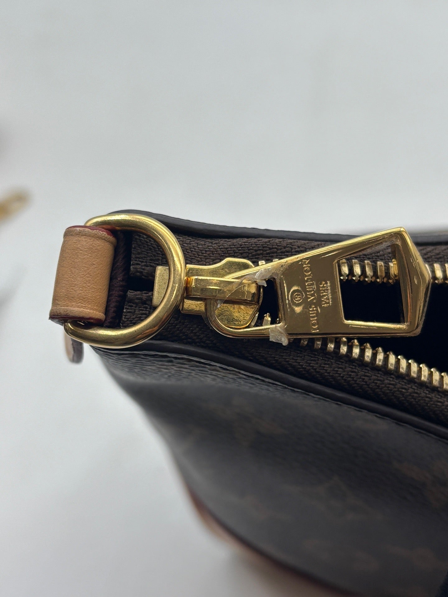 Louis Vuitton - Boulogne - Synthetic - Brown - (medium)