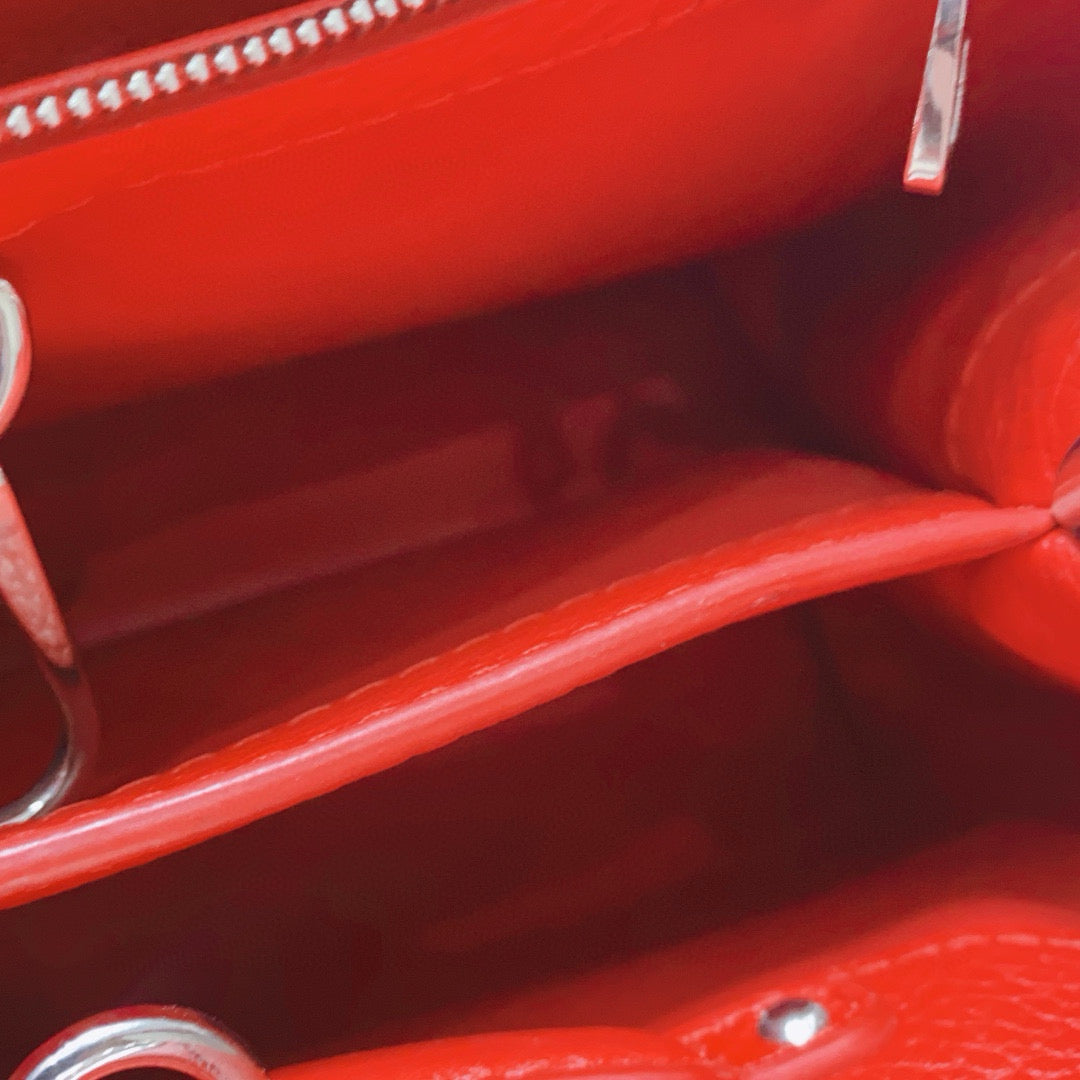 Louis Vuitton - Capucines - Leather - Red - (mini)