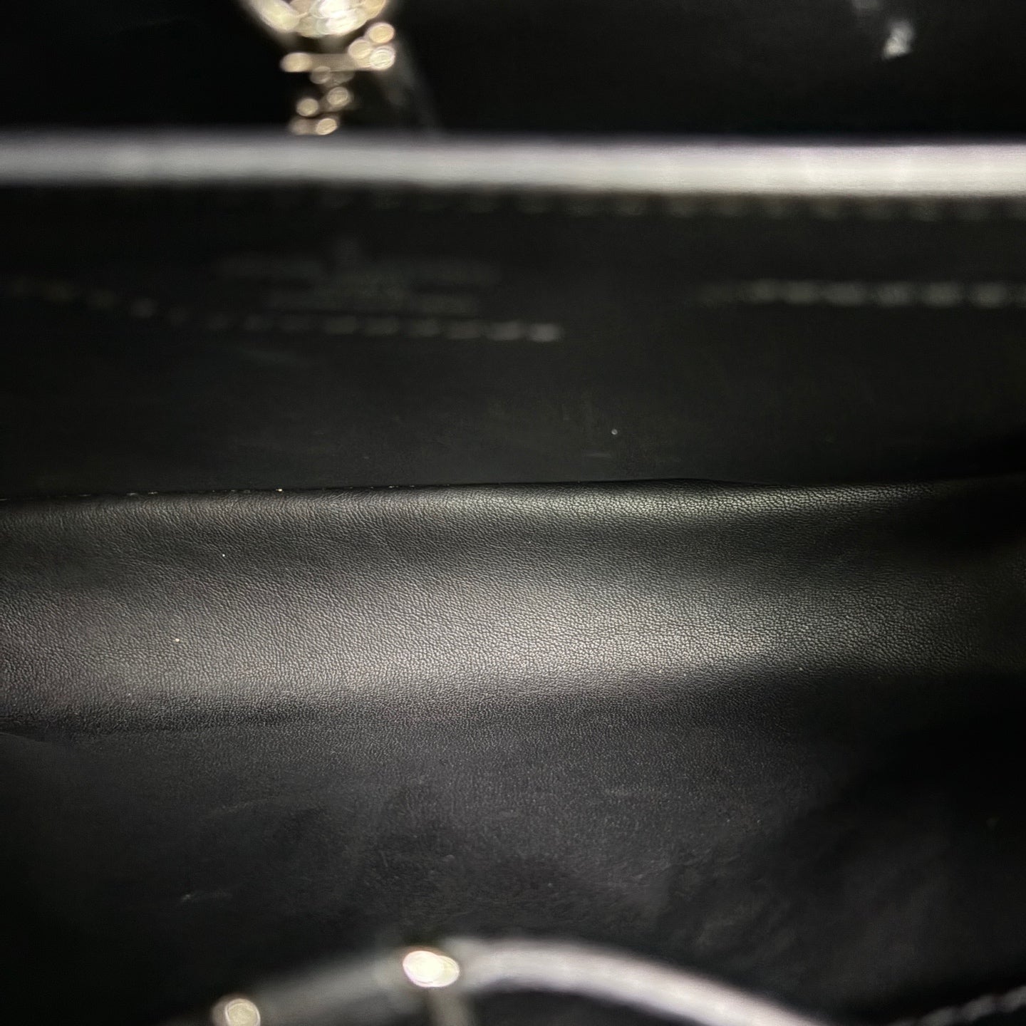Louis Vuitton - Capucines - Tweed - Multicolour - (medium)