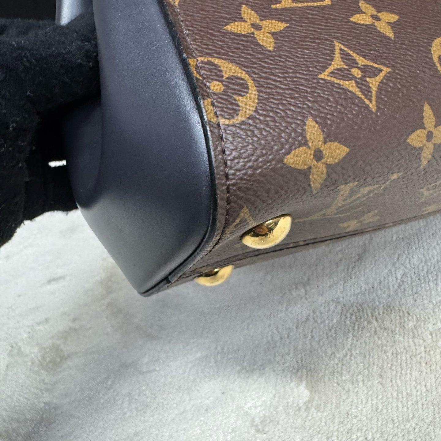 Louis Vuitton - Cluny BB - Leather - Multicolour - (medium)