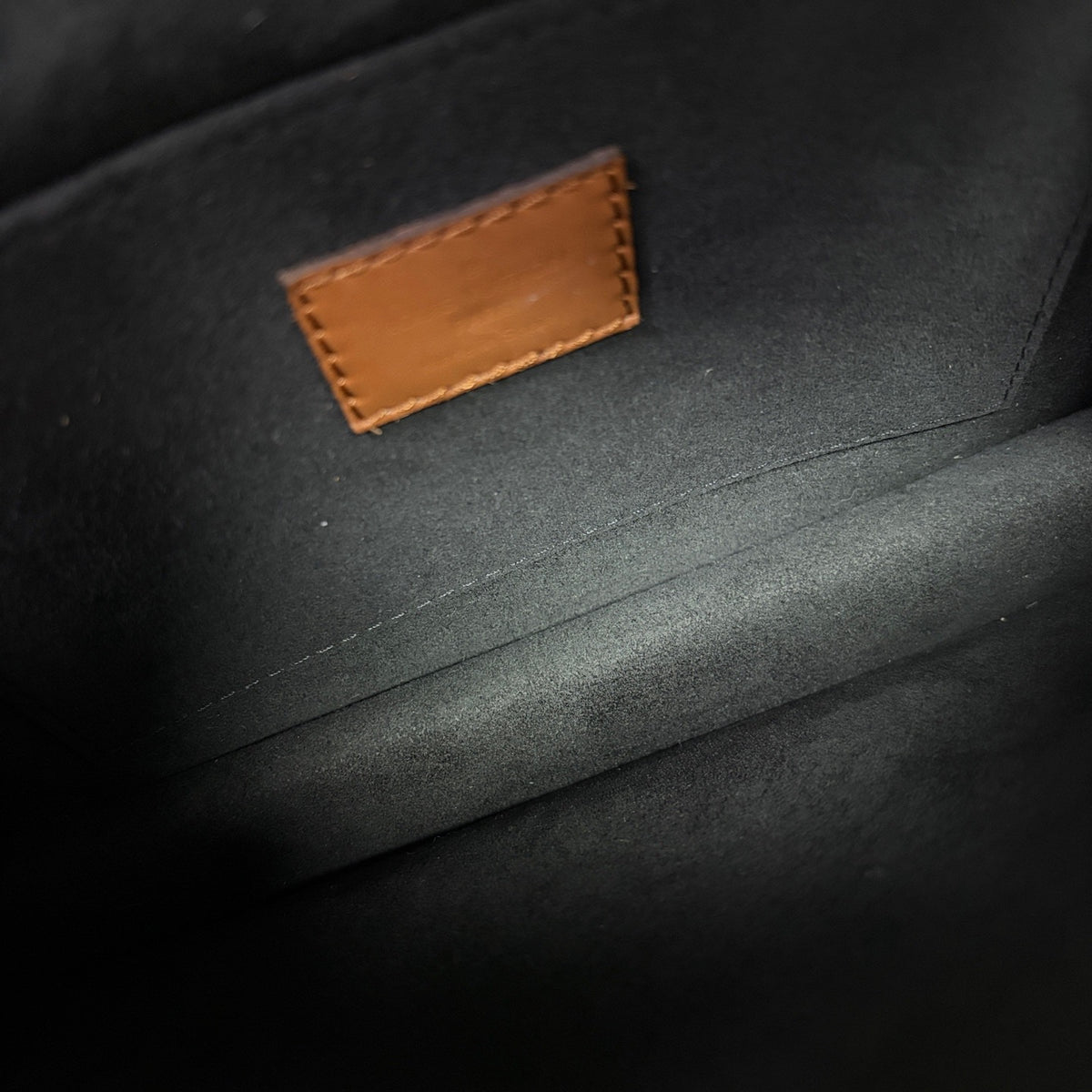 Louis Vuitton - Dauphine - Leather - Brown - (medium)