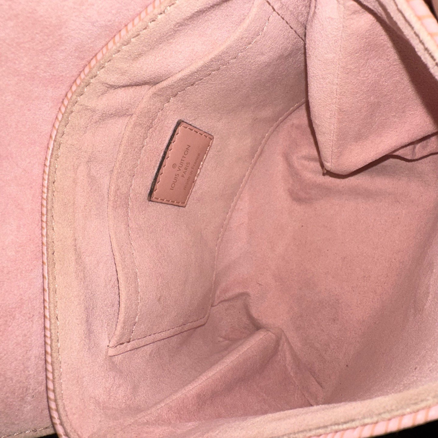 Louis Vuitton - Epi Padlock Flap Bag - Epi leather - Pink - (Mini)