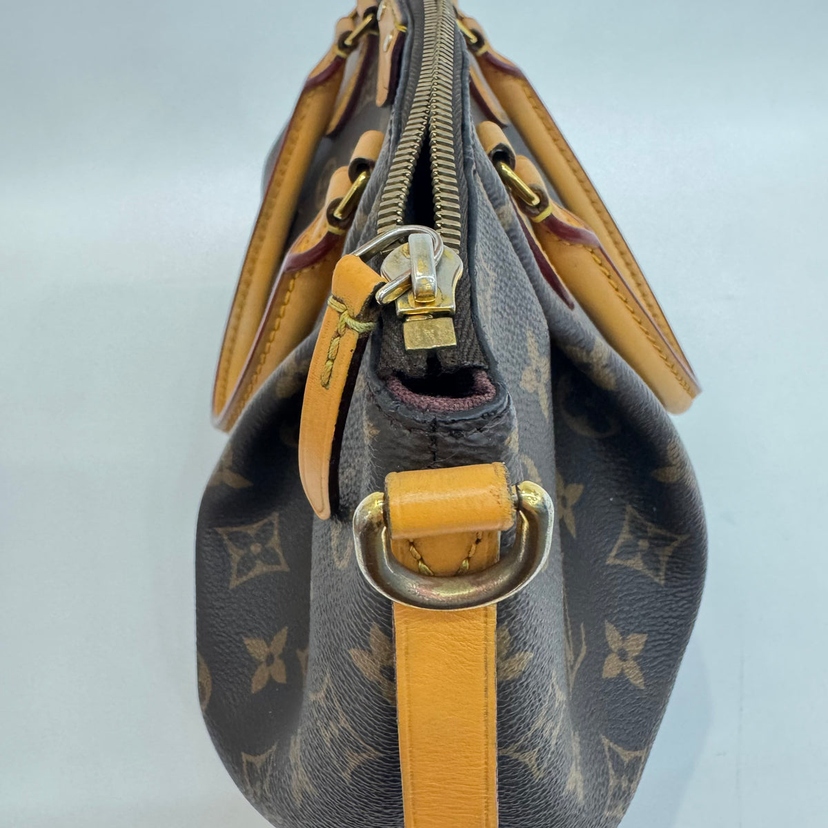Louis Vuitton - Graceful - Leather - Brown - (medium)