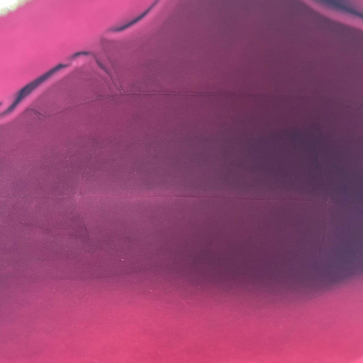 Louis Vuitton - Greta - Leather - Multicolour - (medium)