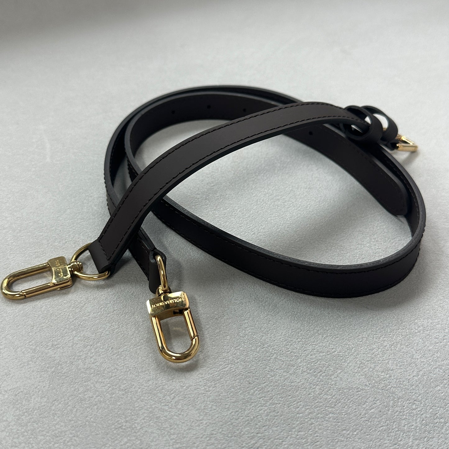 Louis Vuitton - Kensington - Leather - Brown - (medium)