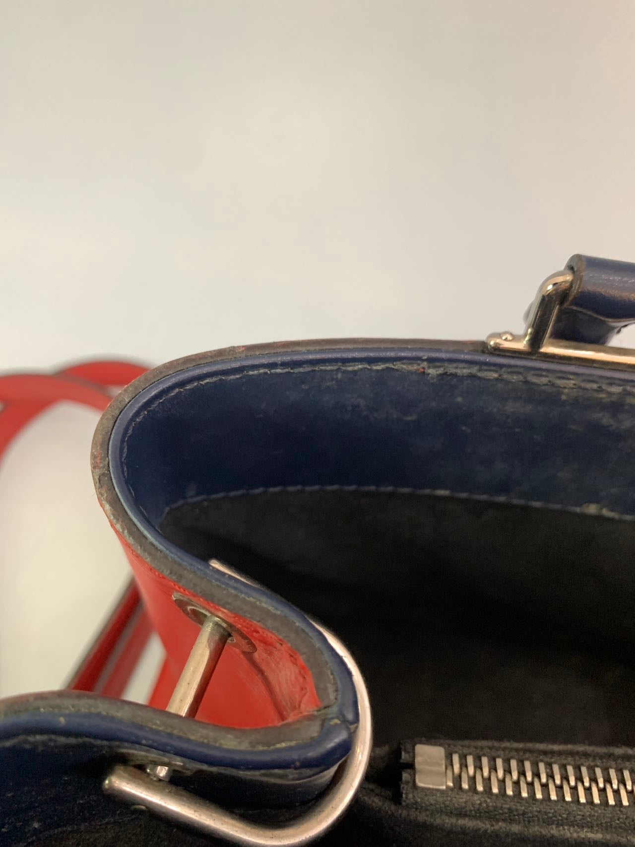 Louis Vuitton - Kleber - Leather - Red - (Small)