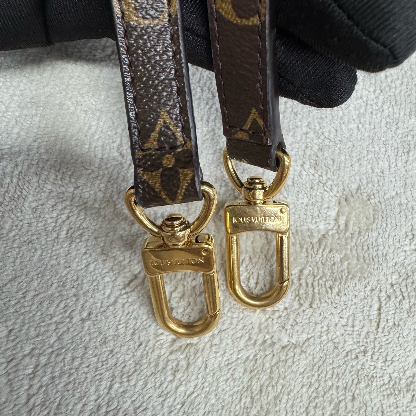 Louis Vuitton - Legendary BB - Leather - Brown - (mini)