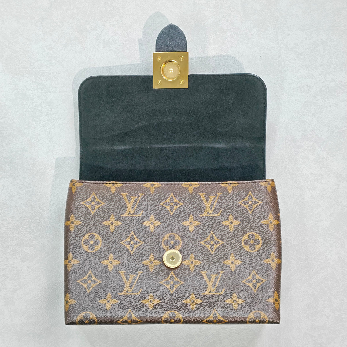Louis Vuitton - Locky BB - Cloth - Brown - (small)