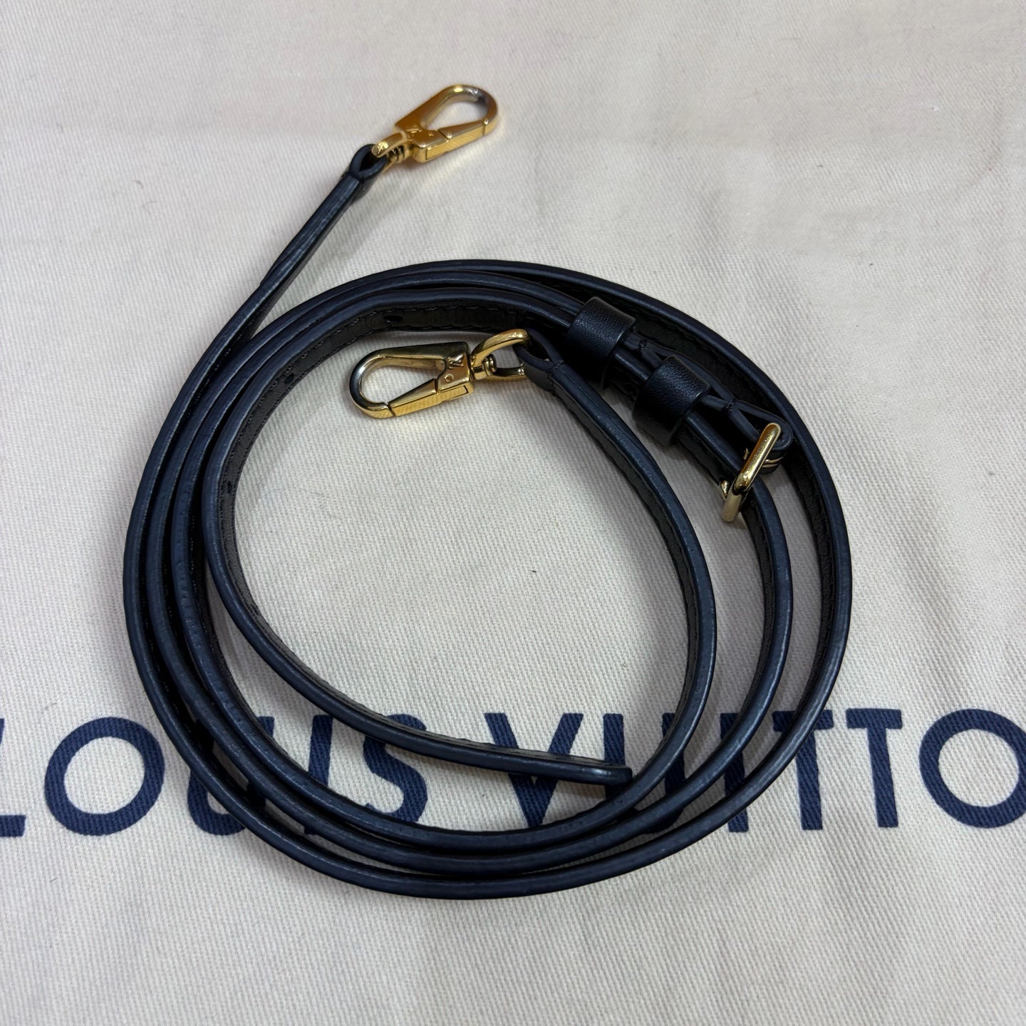 Louis Vuitton - Locky BB - Leather - Multicolour - (mini)
