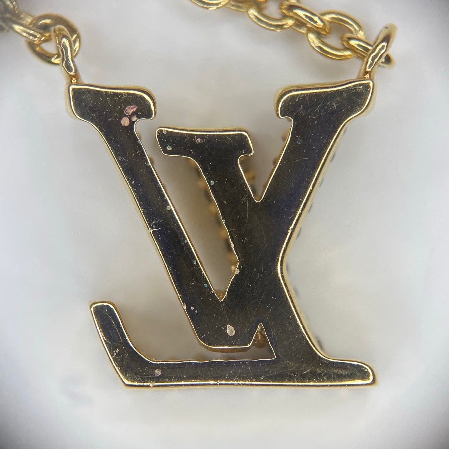 Louis Vuitton - LV Initiales - Yellow gold - Gold