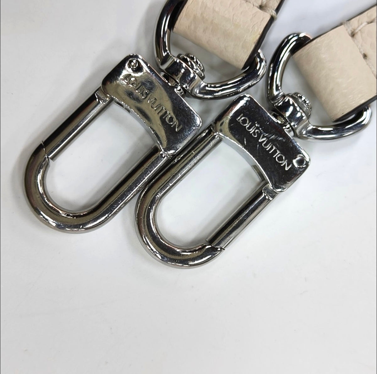 Louis Vuitton - Marelle - Leather - White - (small)