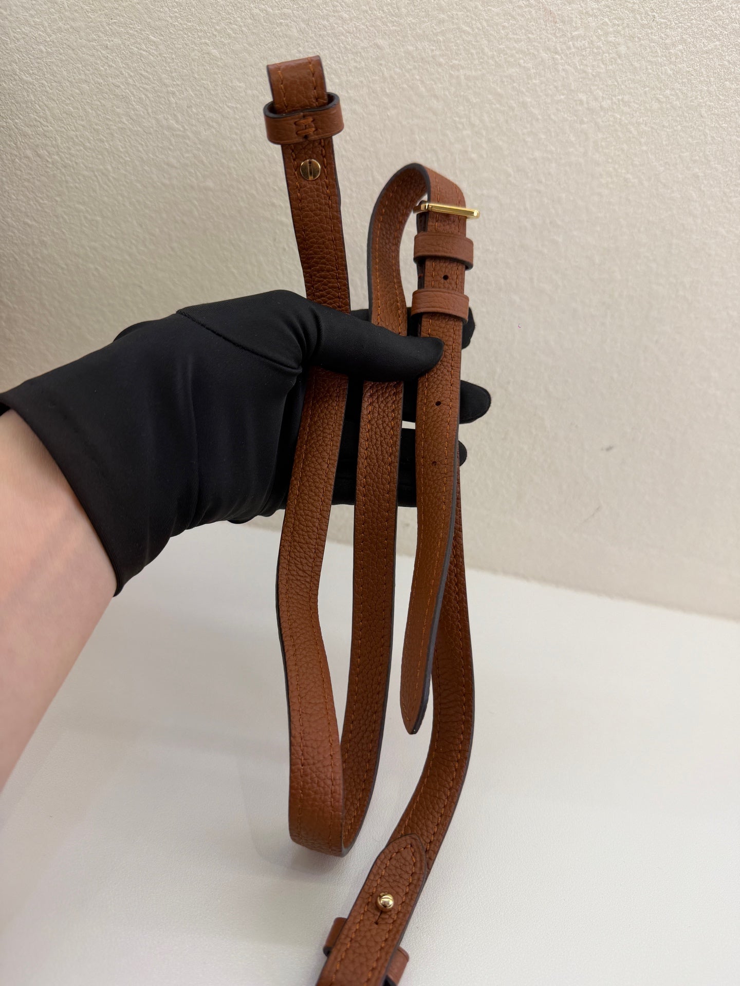 Louis Vuitton - Milla - Leather - Brown - (medium)
