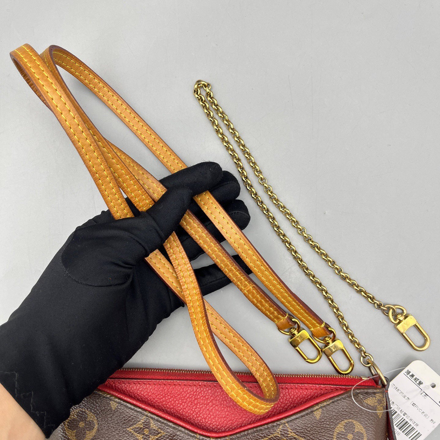 Louis Vuitton - Mini Pochette Accessoires - Monogram coated canvas with leather trim - Brown - (mini)