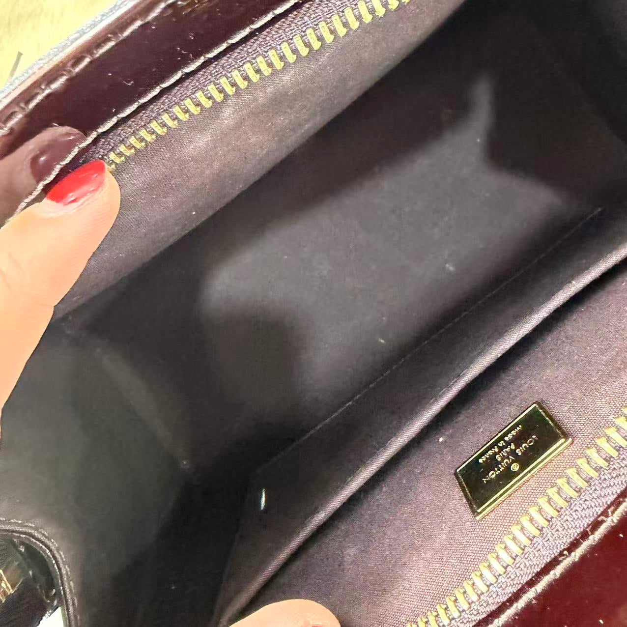 Louis Vuitton - Montaigne - Patent leather - Burgundy - (medium)