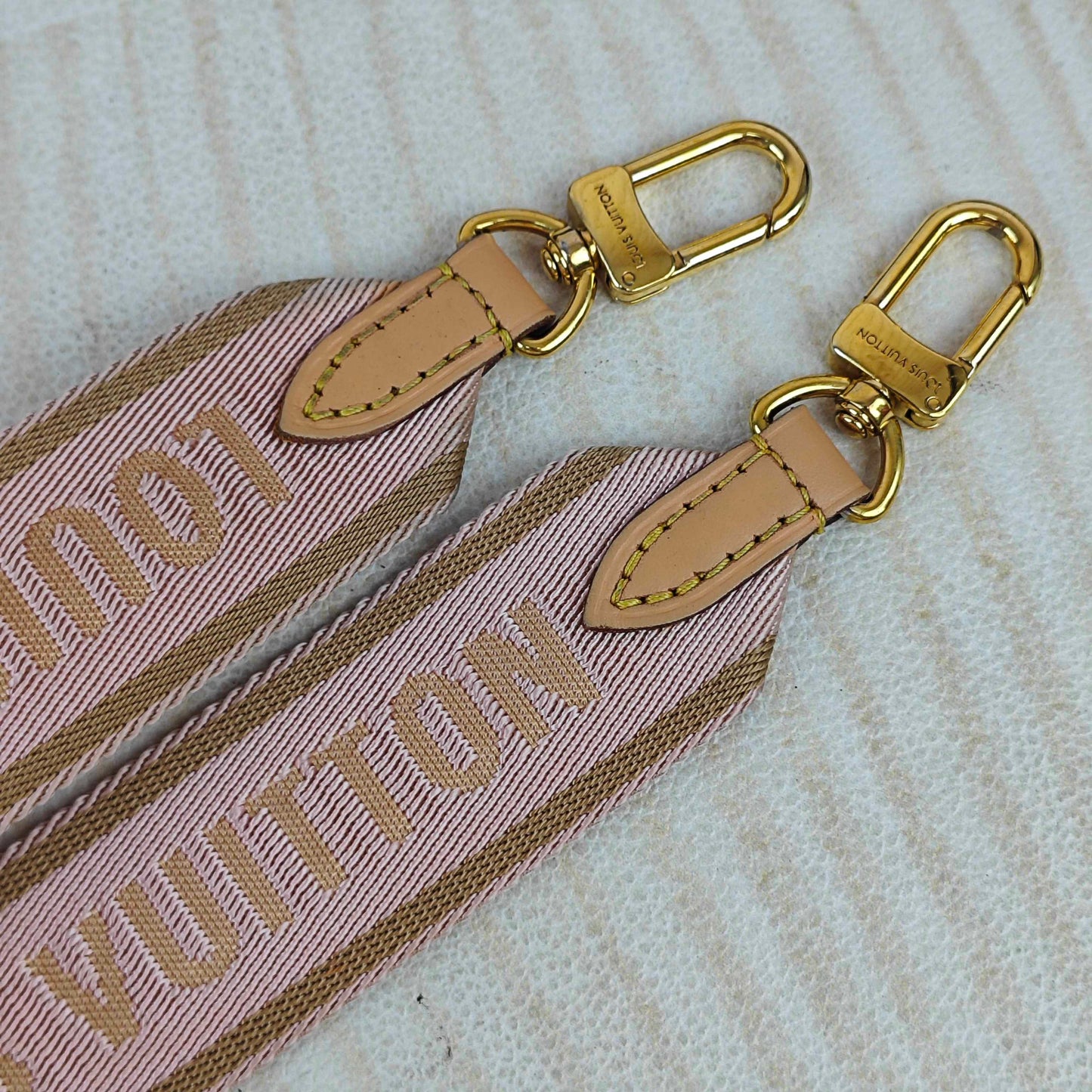 Louis Vuitton - Multi Pochette Accessoires - Cloth - Brown - (small)