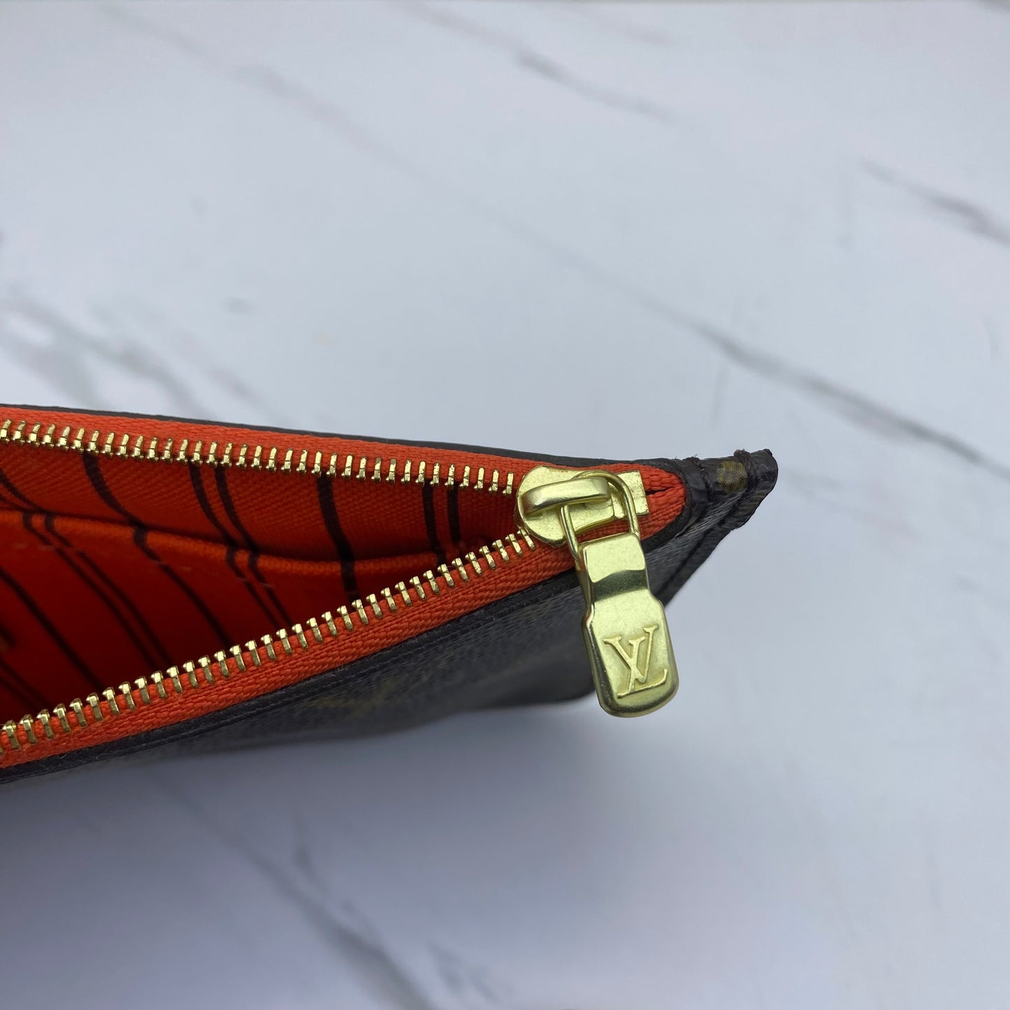 Louis Vuitton - Neverfull - Leather - Brown - (medium)