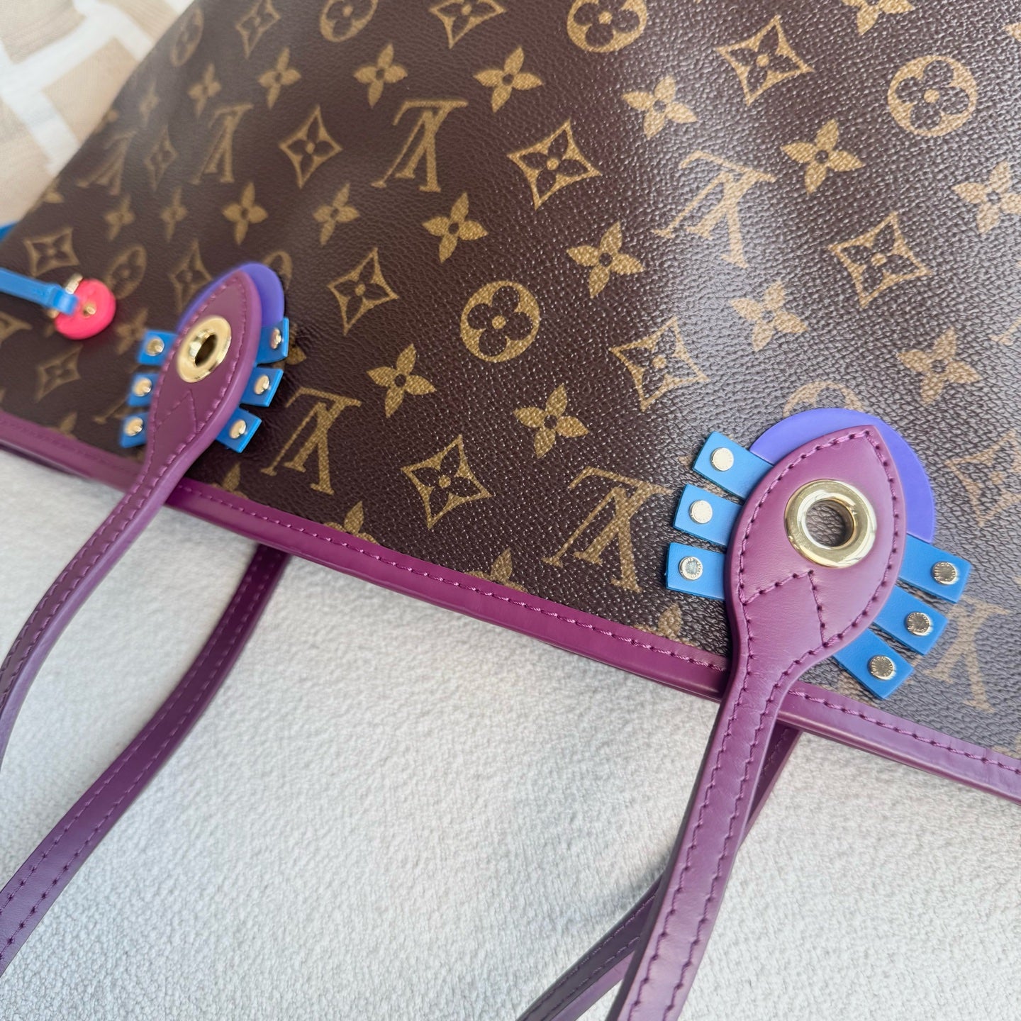 Louis Vuitton - Neverfull Mask Limited Edition - Synthetic - Multicolour - (medium)