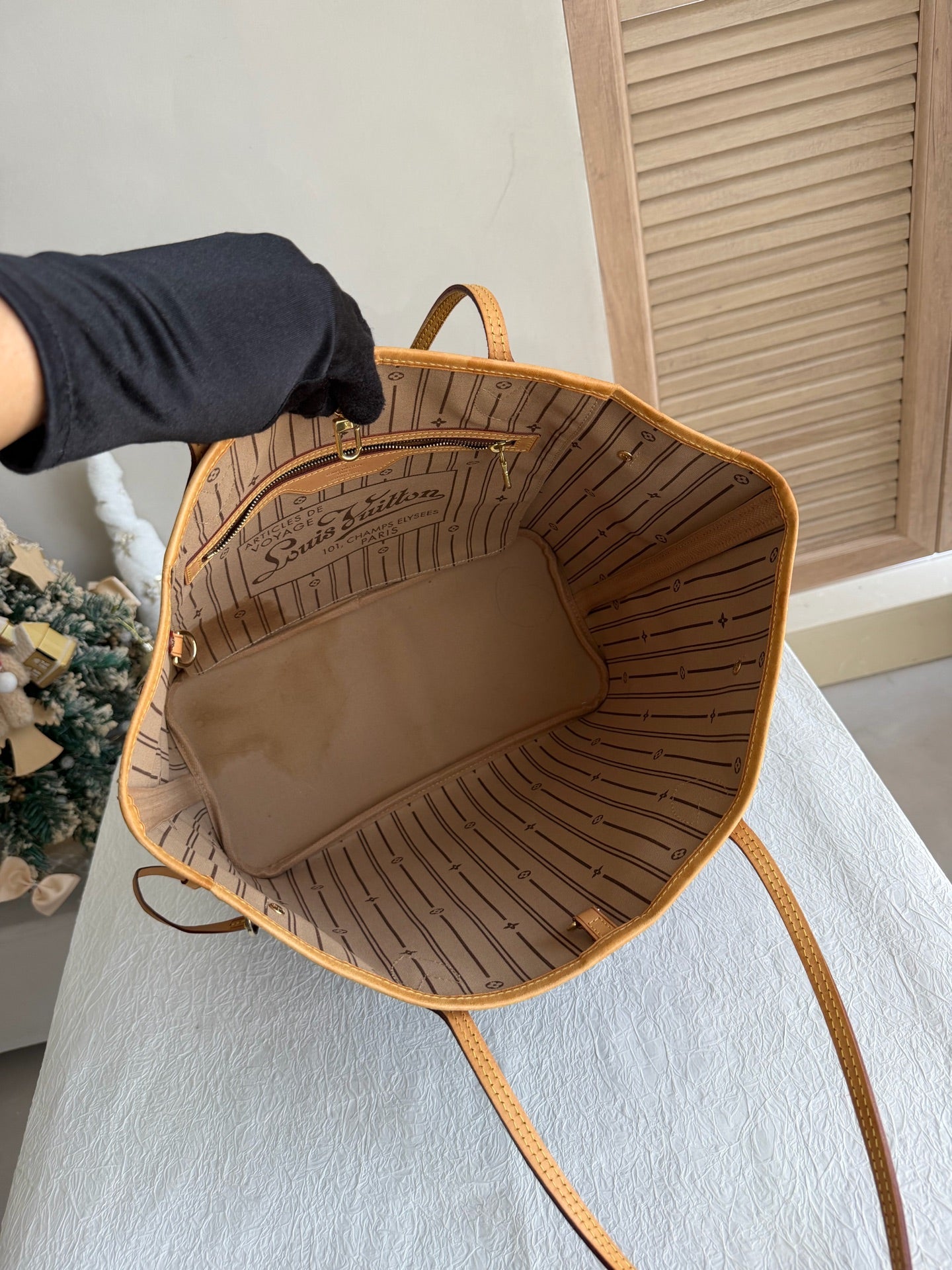 Louis Vuitton - Neverfull MM - Leather - Brown - (Medium)