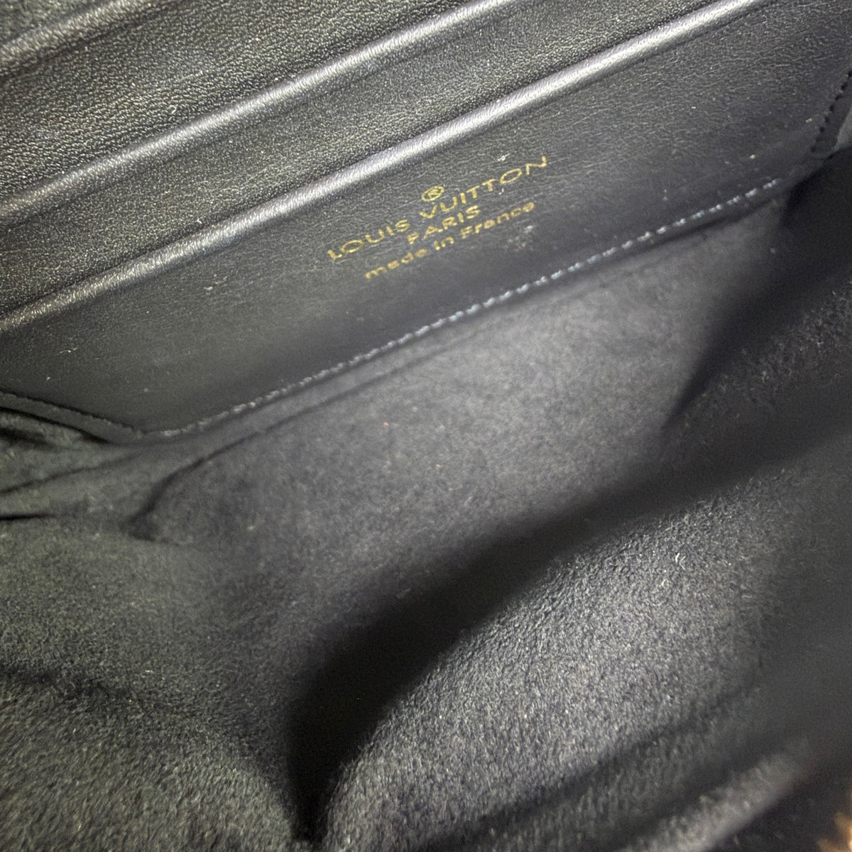 Louis Vuitton - New Wave Chain Bag - Leather - Black - (mini)