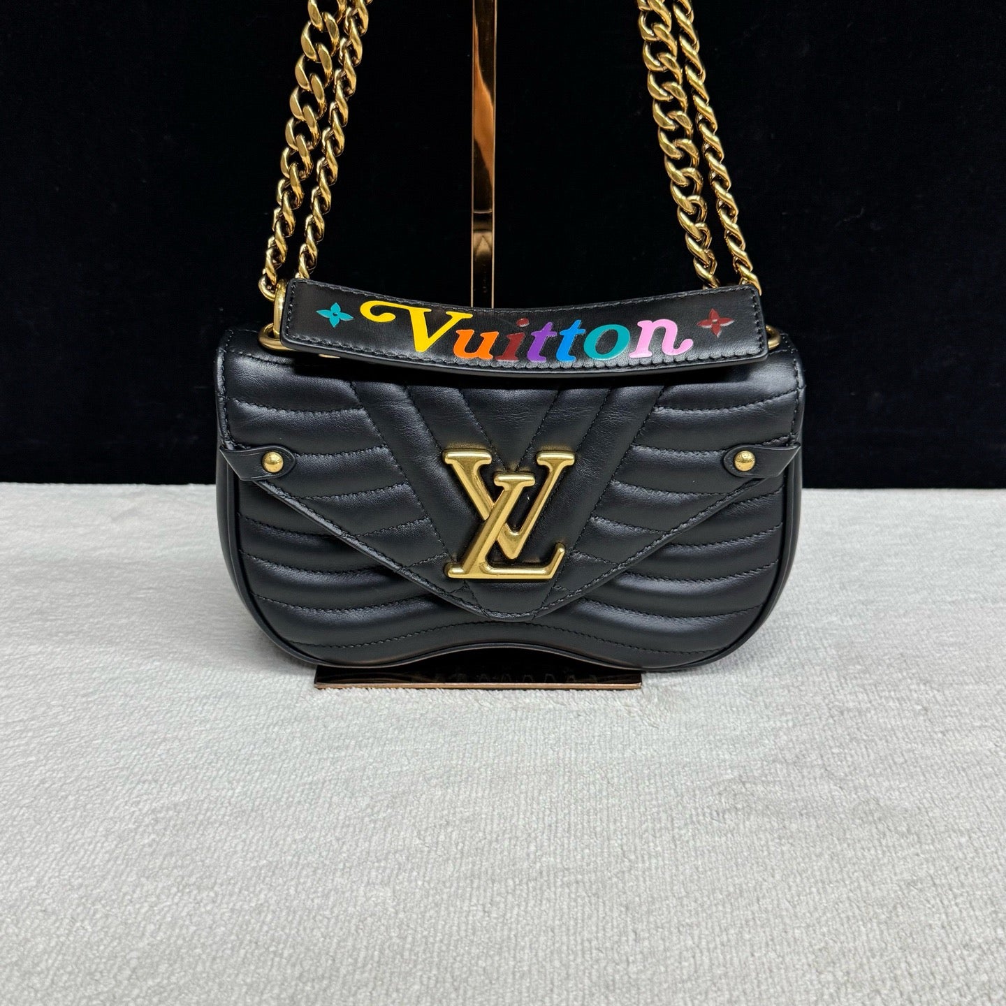 Louis Vuitton - New Wave - Leather - Black - (small)