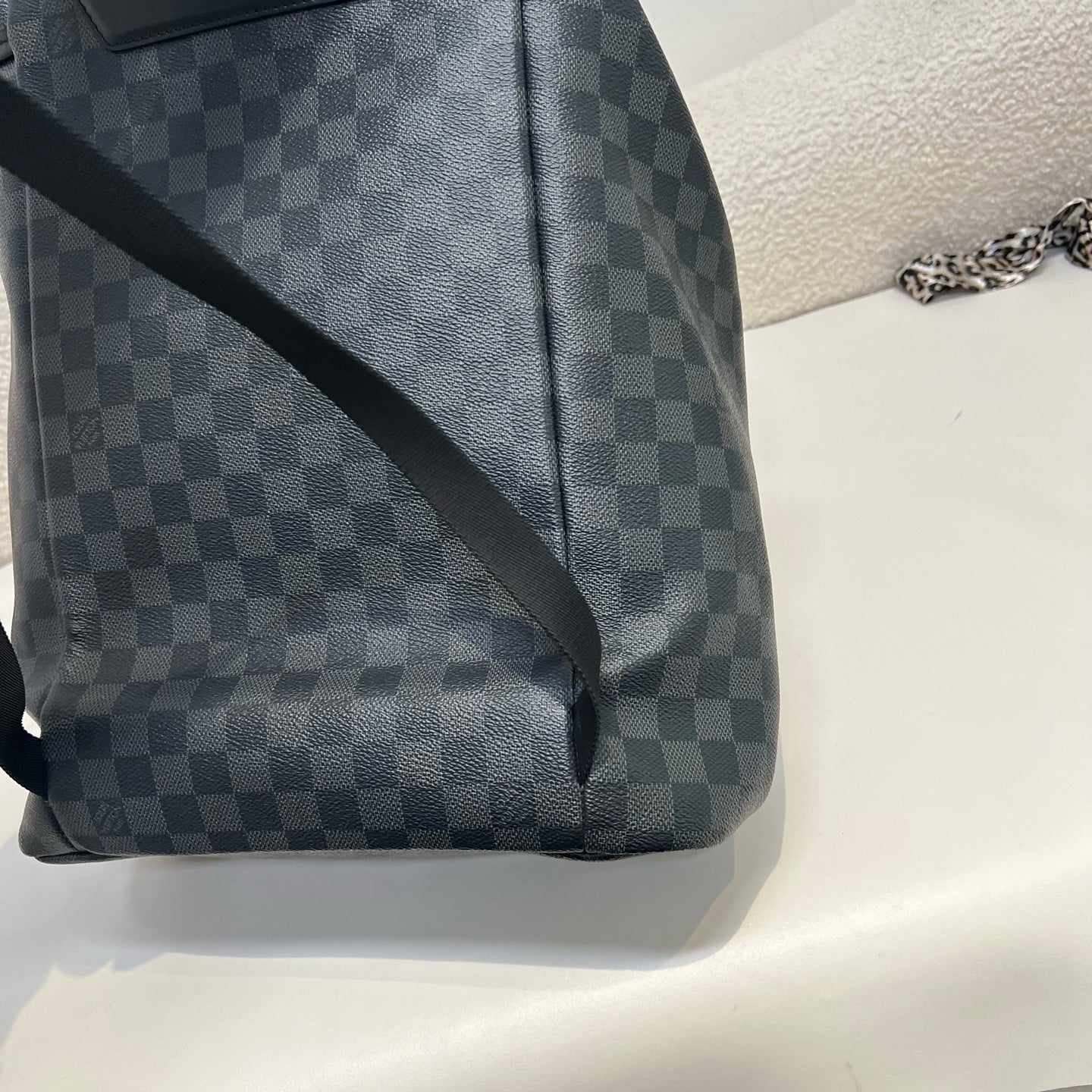 Louis Vuitton - Other - Cloth - Black - (large)