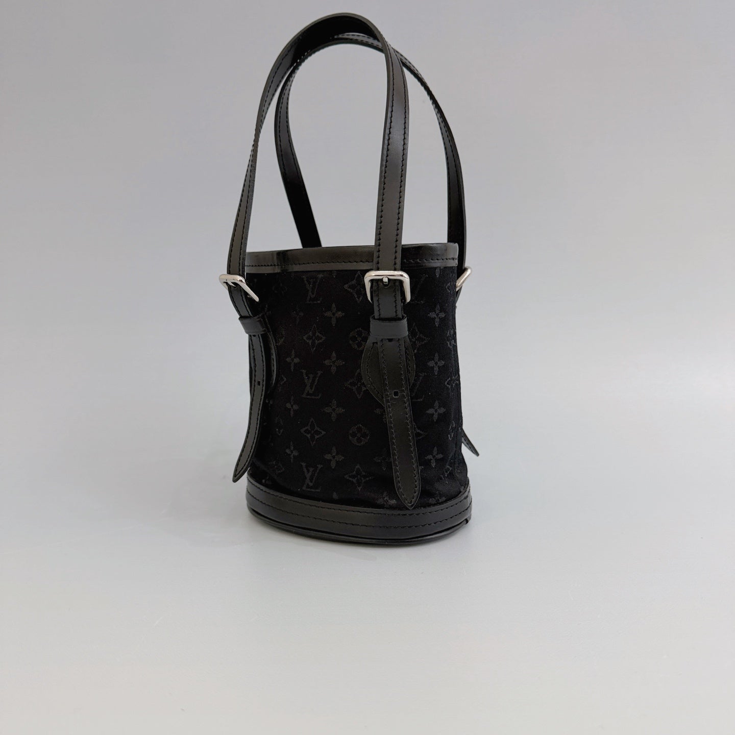 Louis Vuitton - Other - Cloth - Black - (mini)