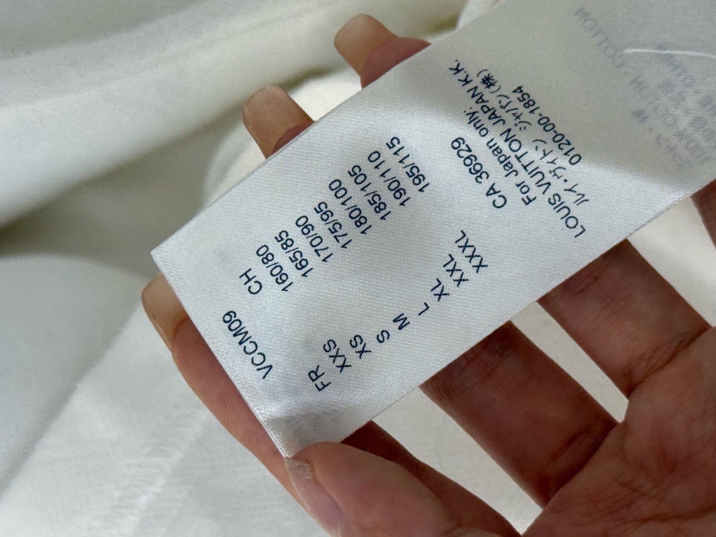 Louis Vuitton - Other - Cotton - White - (M)