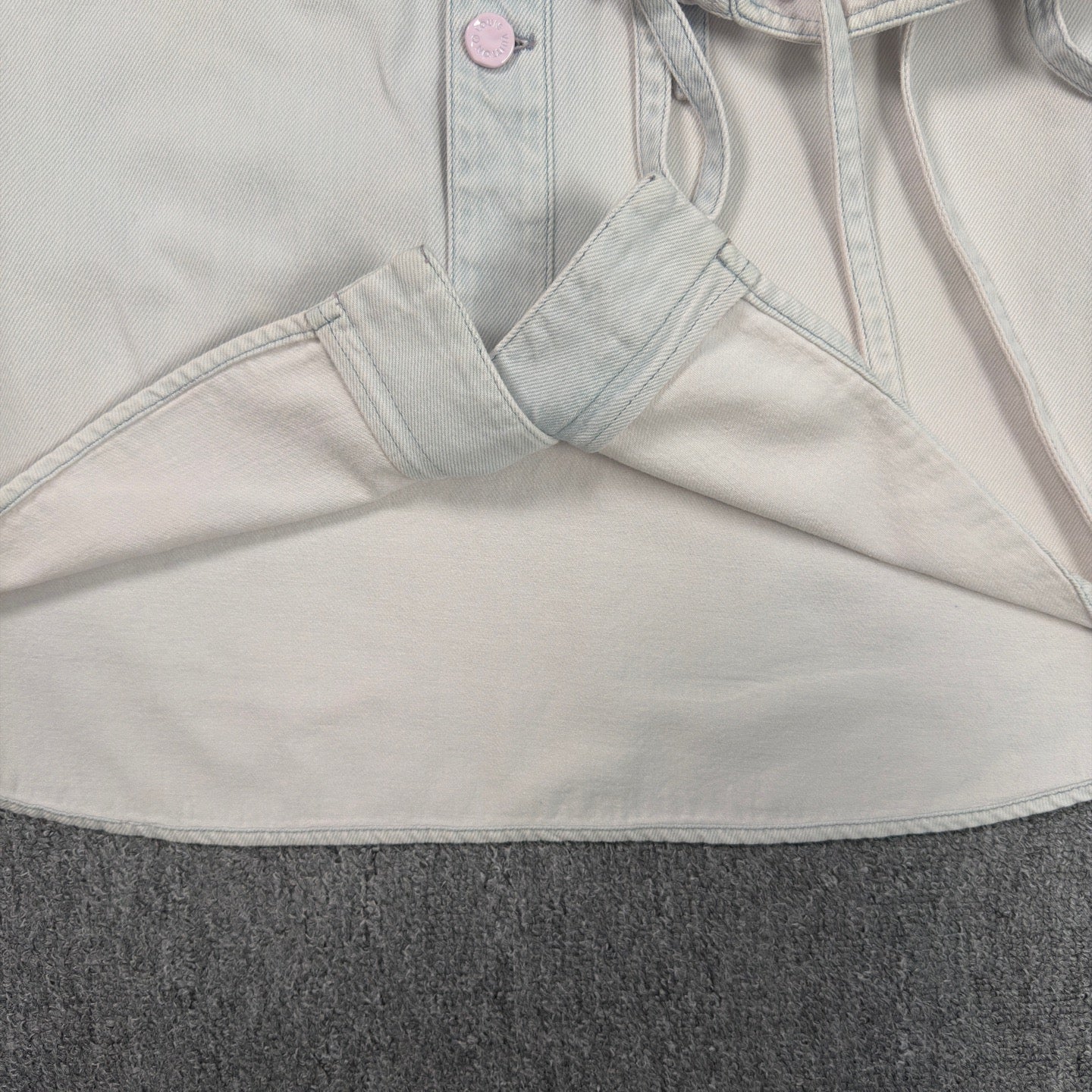 Louis Vuitton - Other - Denim - Jeans - White - (XS)