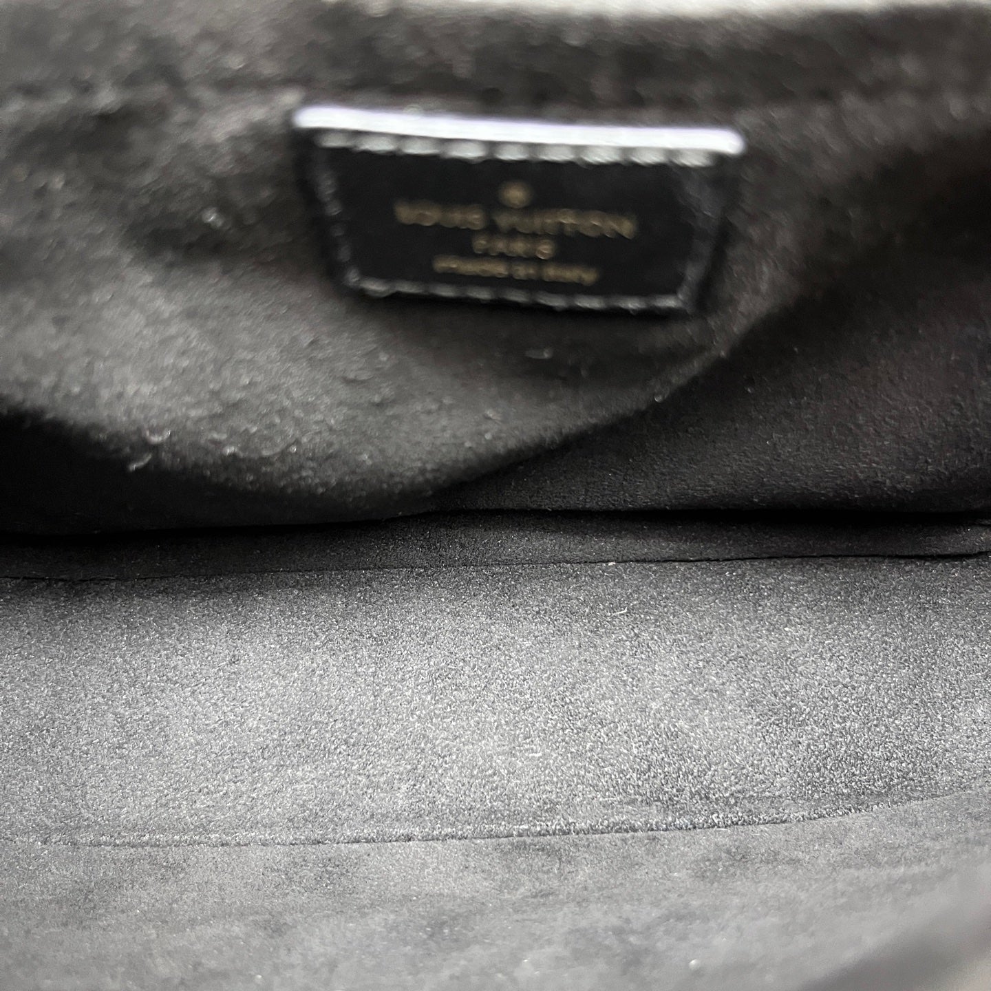 Louis Vuitton - Other - Leather - Black - (small)