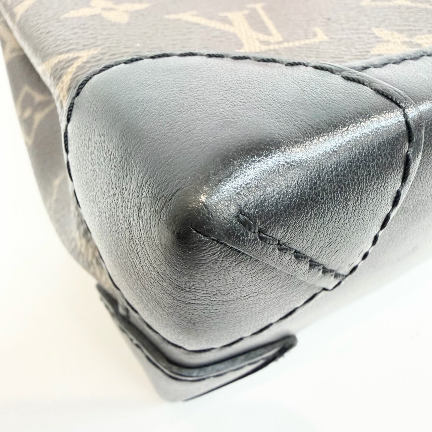 Louis Vuitton - Other - Leather - Brown - (mini)