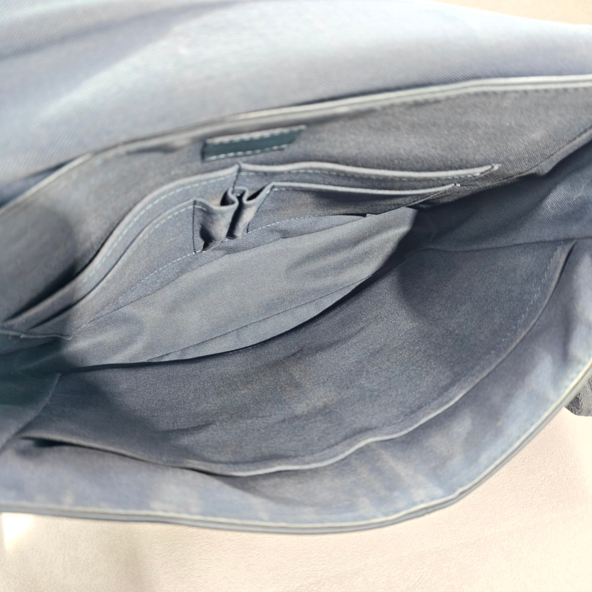 Louis Vuitton - Other - Leather - Grey