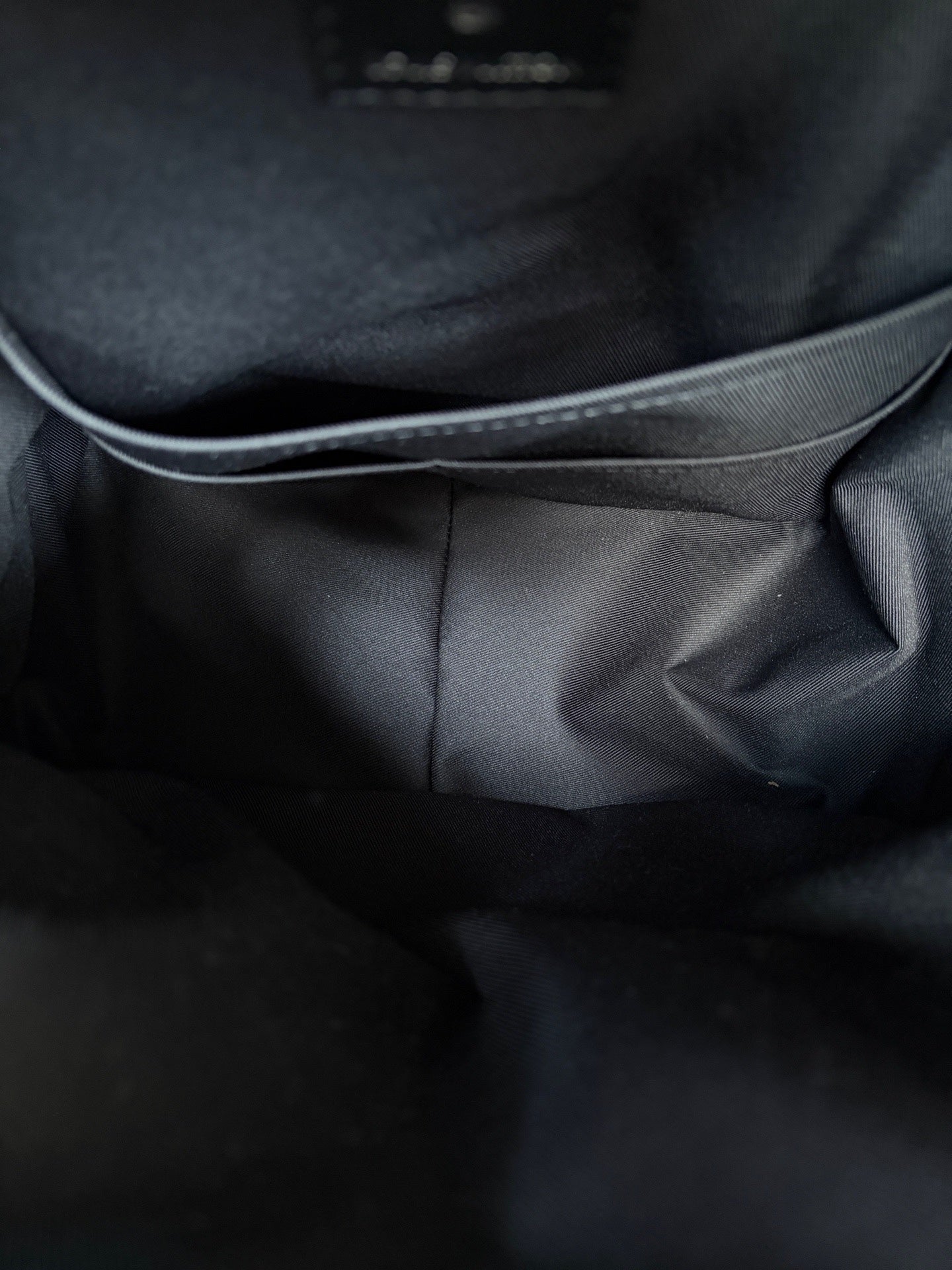Louis Vuitton - Other - Leather - Multicolour - (medium)