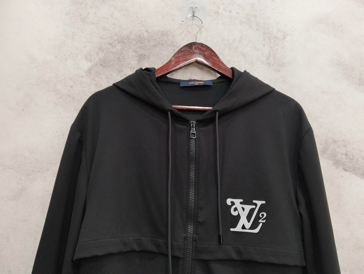 Louis Vuitton - Other - Polyamide - Black - (M)