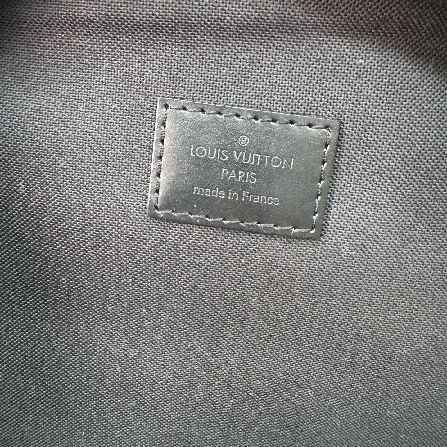 Louis Vuitton - Other - Synthetic - Black - (large)