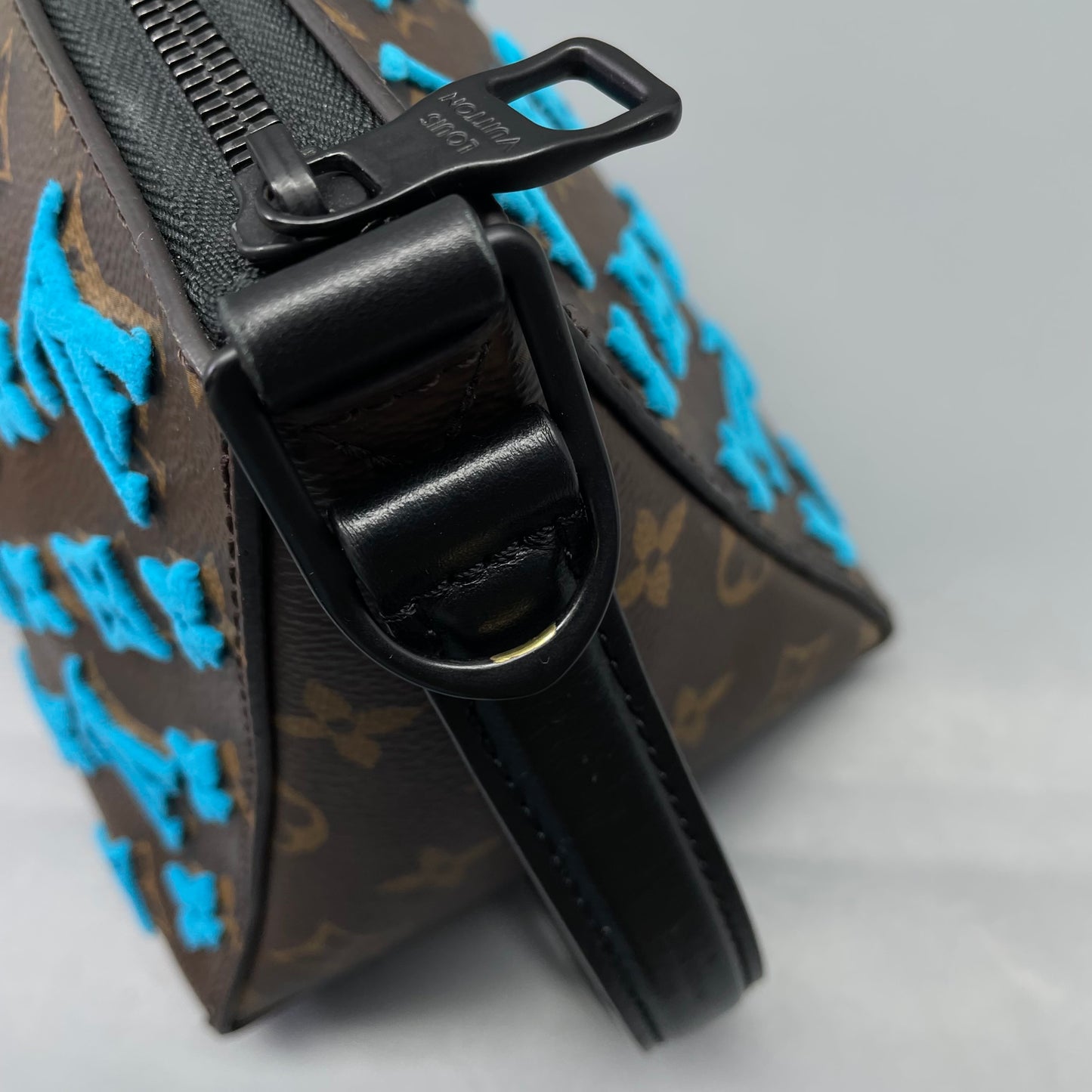 Louis Vuitton - Other - Synthetic - Multicolour - (small)