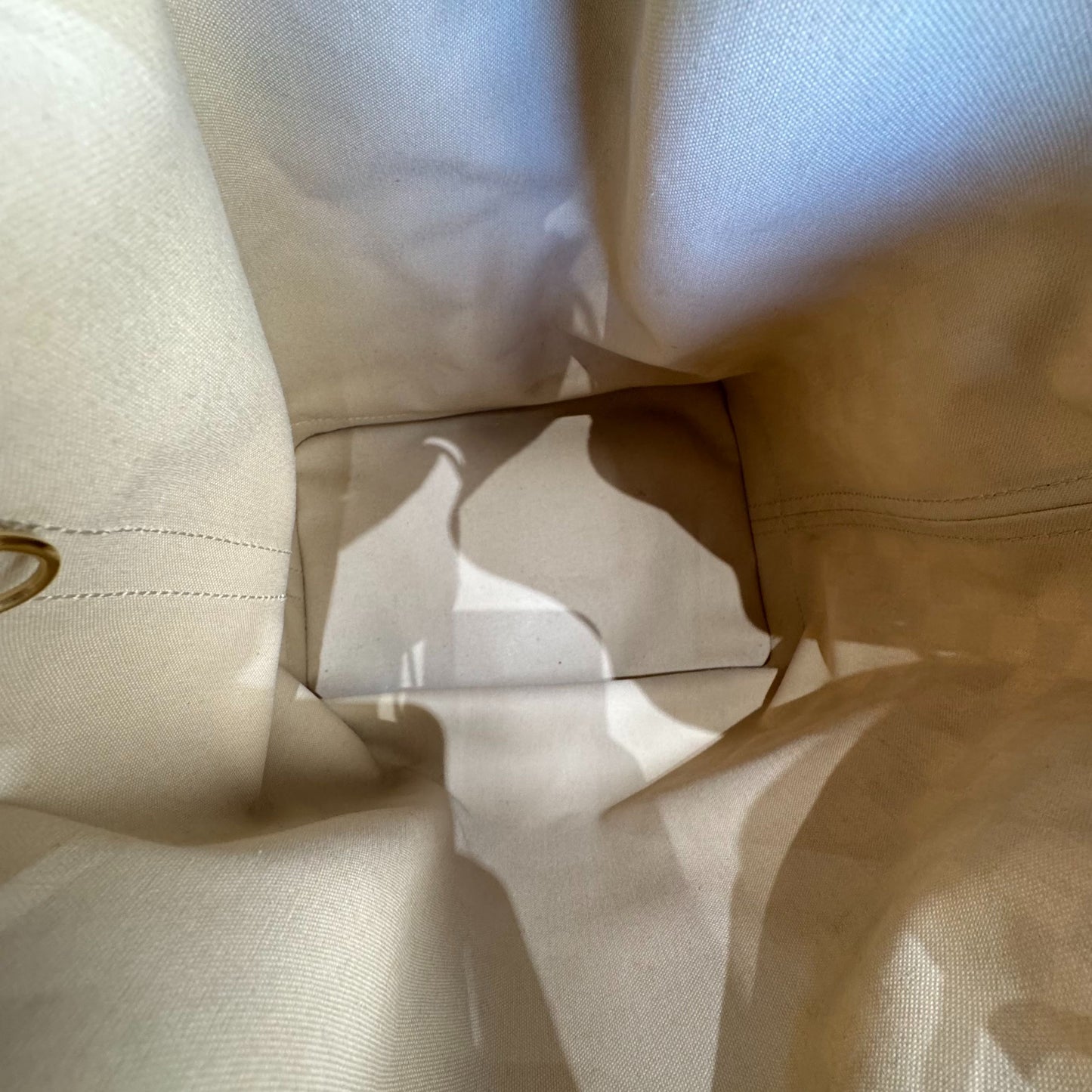 Louis Vuitton - Other - Synthetic - White - (Large)