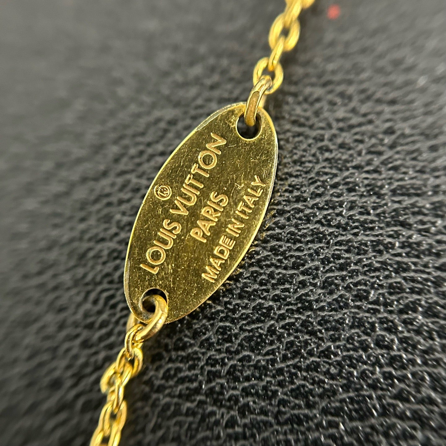 Louis Vuitton - Other - Yellow gold - Gold