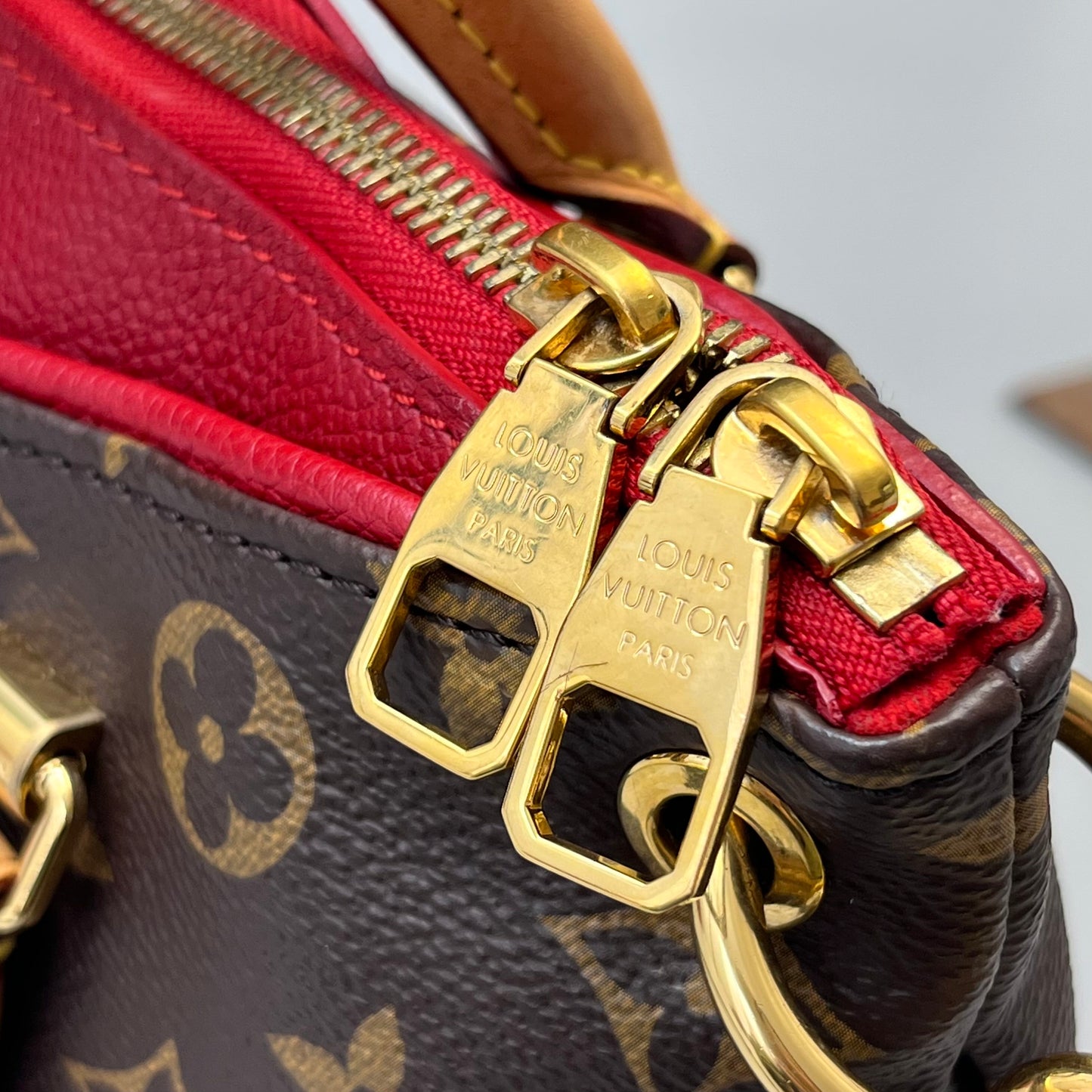 Louis Vuitton - Pallas - Leather - Brown - (mini)
