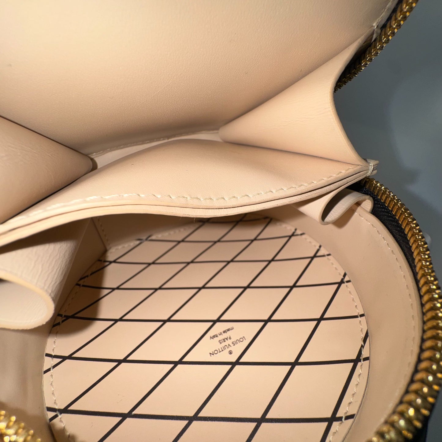 Louis Vuitton - Petite Boîte Chapeau - Synthetic - Brown - (mini)