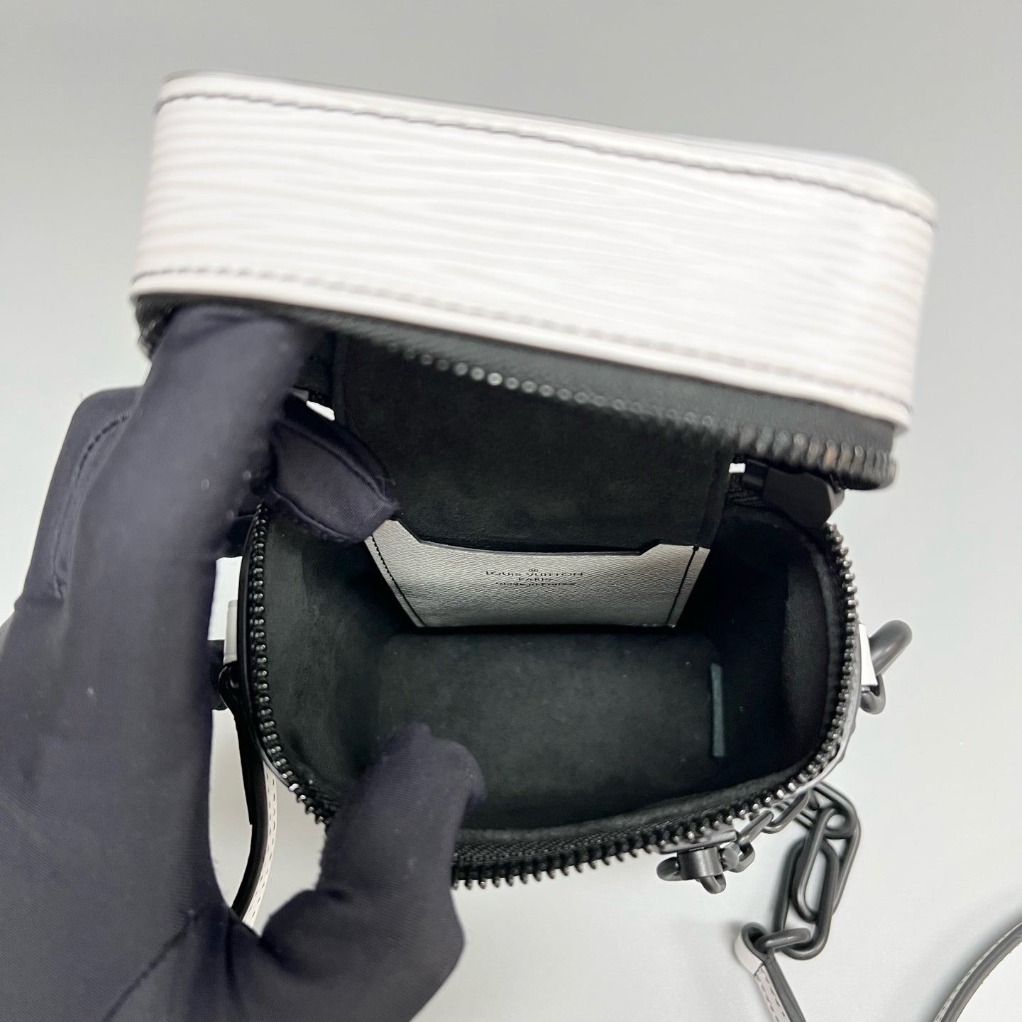 Louis Vuitton - Phone Box - Leather - White - (mini)