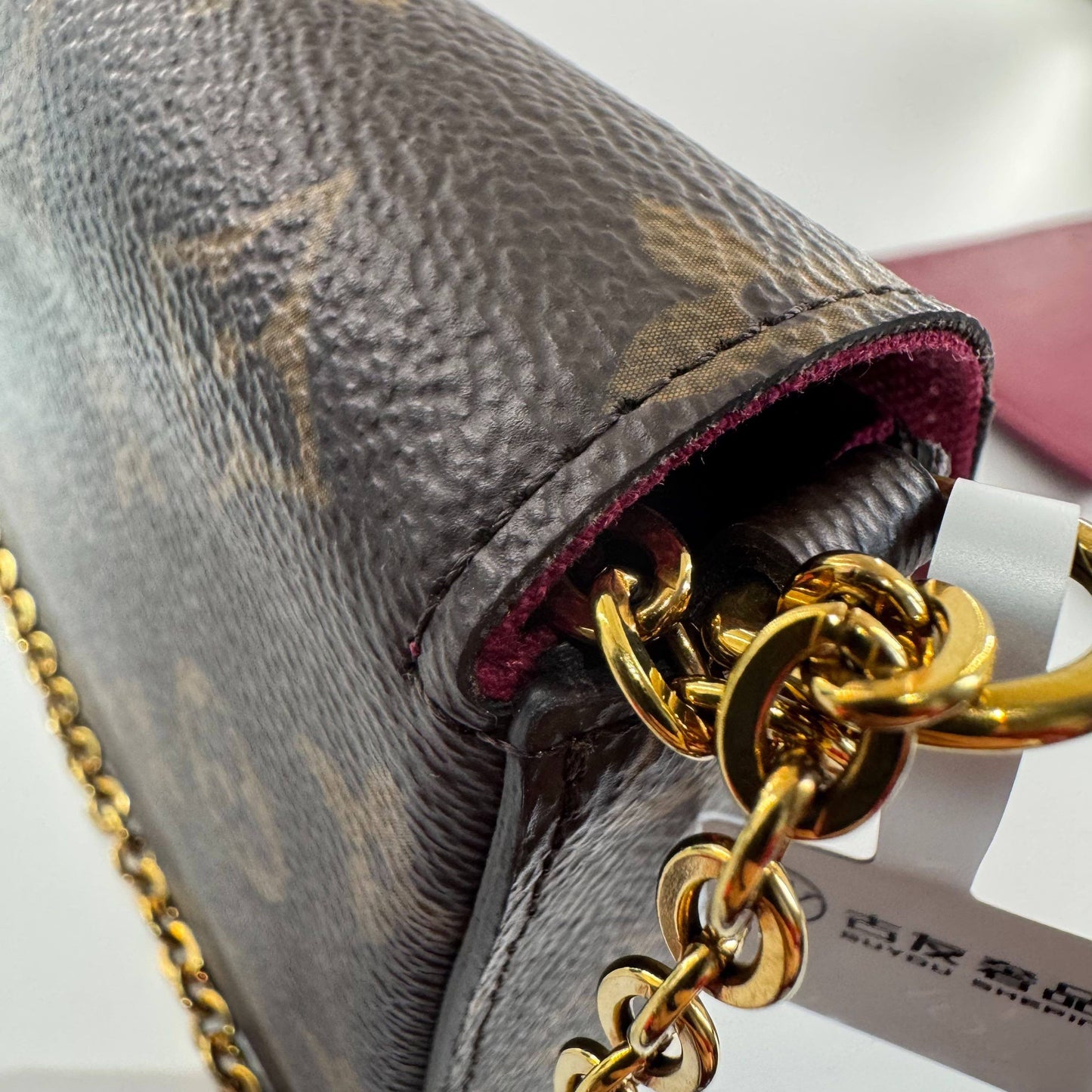 Louis Vuitton - Pochette Félicie - Monogram coated canvas with grained leather trim and textile lining - Brown - (mini)