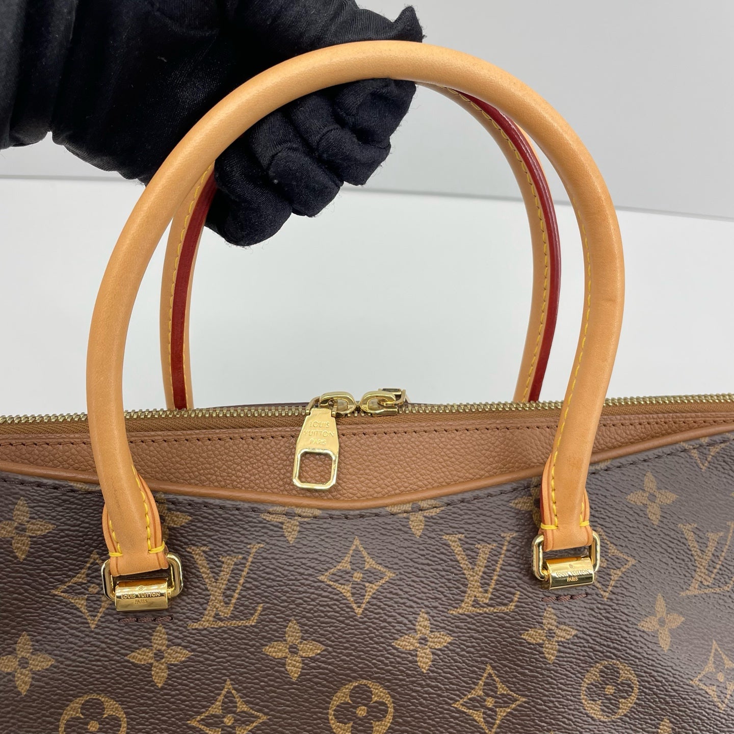 Louis Vuitton - Pochette - Leather - Brown - (medium)