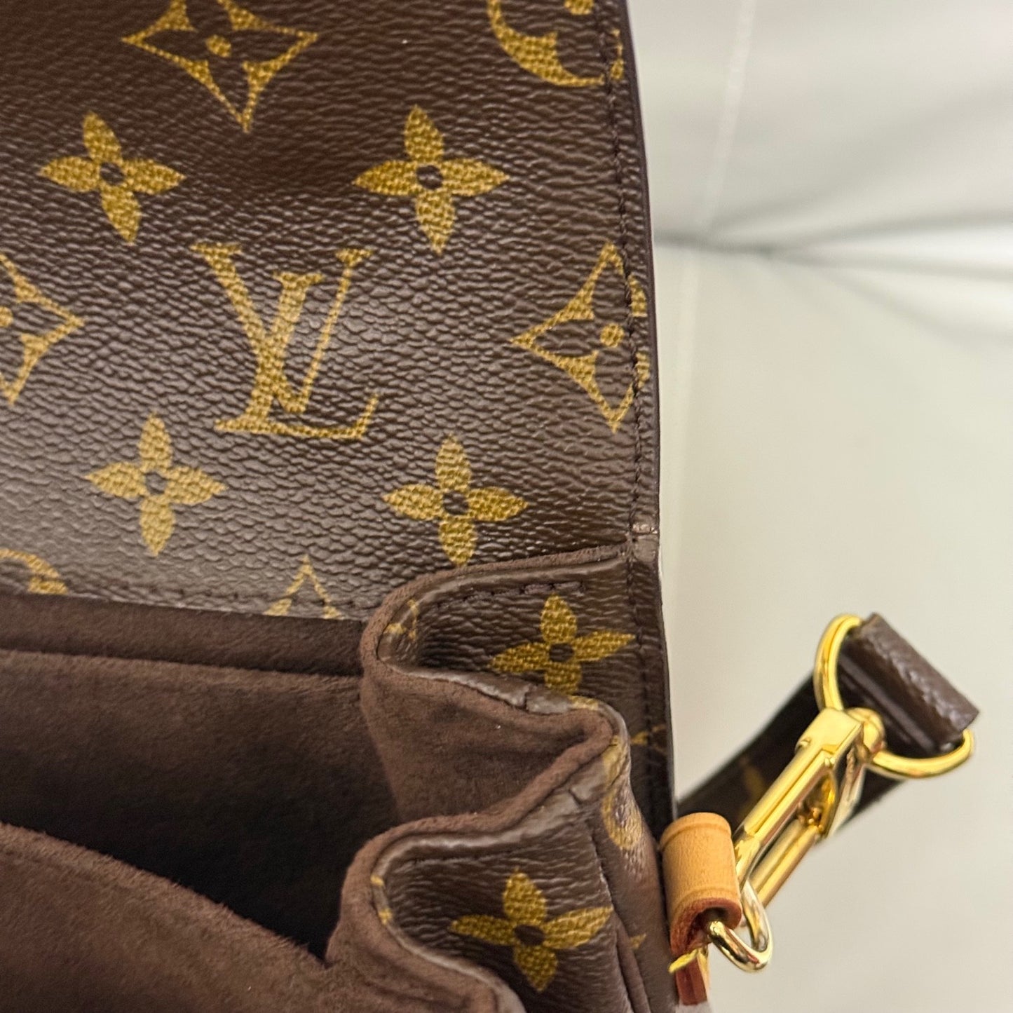 Louis Vuitton - Pochette Metis - Cloth - Brown - (medium)