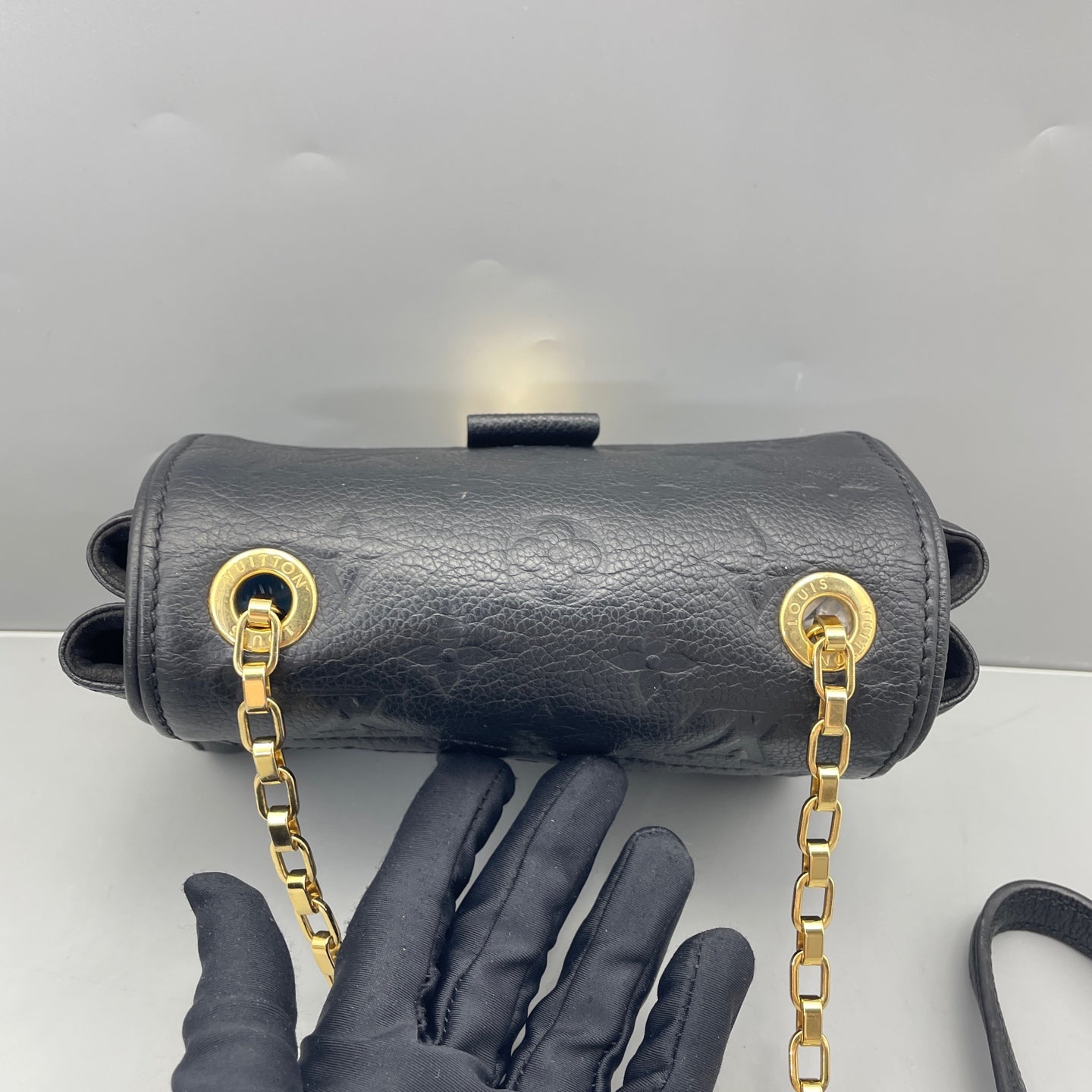 Louis Vuitton - Pochette Metis Mini - Grained Monogram Empreinte leather - Black - (mini)